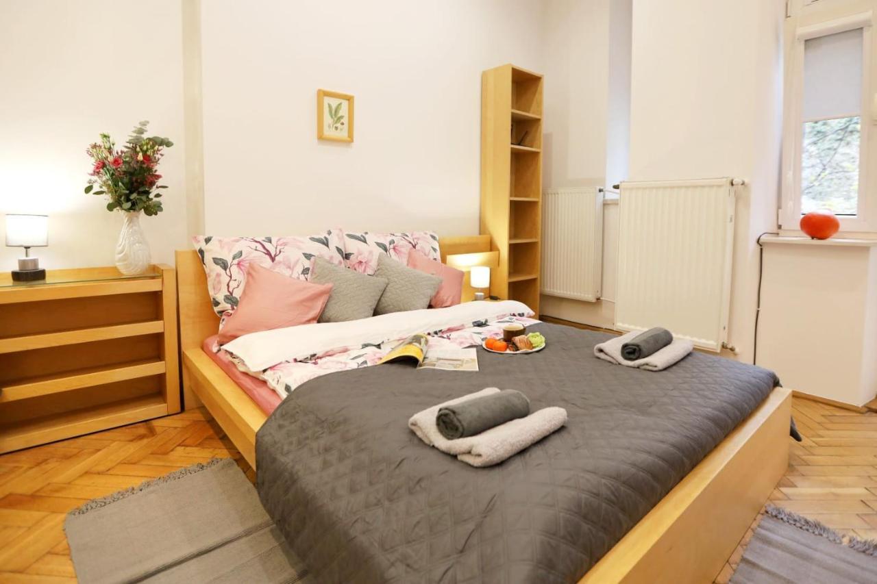 Cozy Place In Краков Экстерьер фото